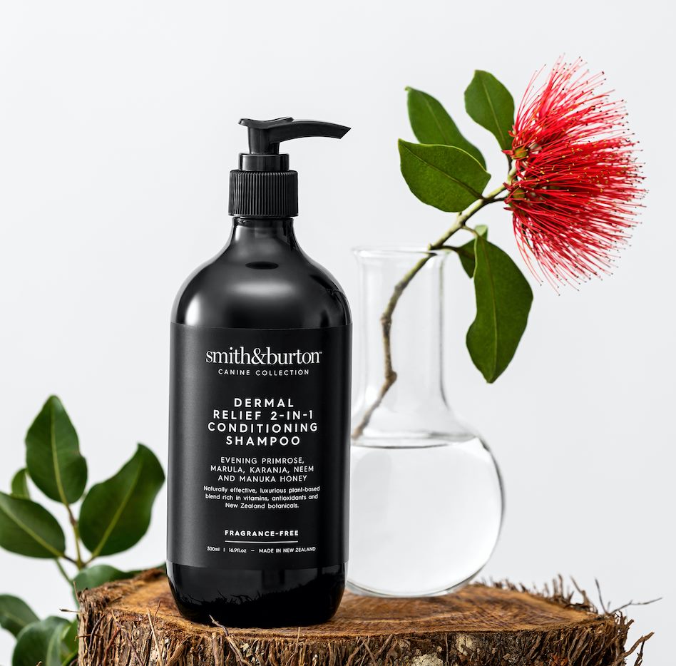 Shampoing traitant dermo-réparateur naturel pour chien – Dermal Relief 2 en 1